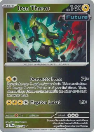 062 Iron Thorns - Reverse Holo, Temporal Forces | Scarlet & Violet, reverse, 6.00 kr, Pokesingles. Kjøp pokemon kort til lave priser hos oss.